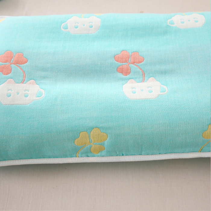 91家纺网 家纺一手货源 找家纺 朴尔家纺-毛巾被 2024新款全棉卡通六层纱布儿童枕套 杯中叶语兰