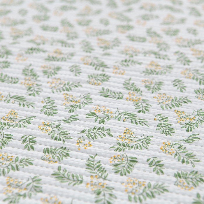 91家纺网 家纺一手货源 找家纺 圣楚家纺 2024新款A类泡泡棉夹棉床盖雨后初夏