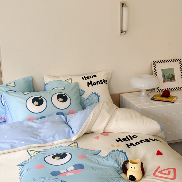 91家纺网 家纺一手货源 找家纺 曼之夏 2024新款40支高精密数码印花全棉四件套 独眼小怪