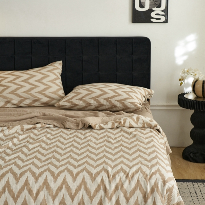 91家纺网 家纺一手货源 找家纺 安莱生活 2024新款双层纱色织提花海澜夏被及四件套系列 海澜-米