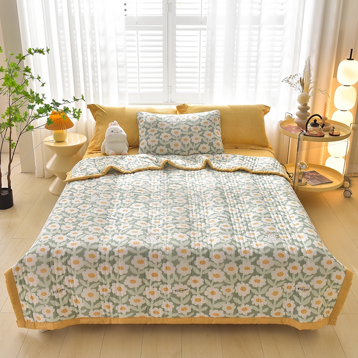 91家纺网 家纺一手货源 找家纺 圣楚家纺  2024新款透气舒爽凉感丝夏被夏凉被空调被 美梦时刻