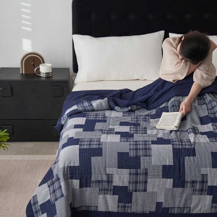 91家纺网 家纺一手货源 找家纺 （总）安莱生活 2024新款双层纱拼布田园单夏被系列