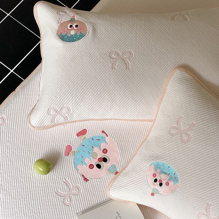 91家纺网 家纺一手货源 找家纺 圆岛家纺 2024新款A类3D高分子冰豆提花软凉席床笠款三件套 甜甜圈