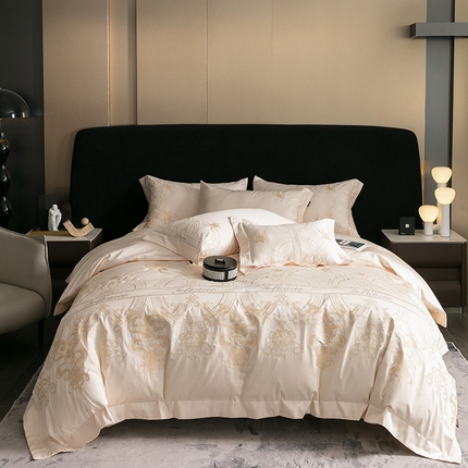 91家纺网 家纺一手货源 找家纺  【A类母婴级】100支长绒棉四件套全棉纯棉轻奢风床单床笠款重工刺绣秋冬季新品床上用品 克里斯 薄暮金