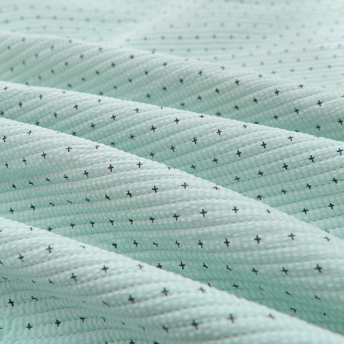 91家纺网 家纺一手货源 找家纺 圣楚家纺 2024新款A类泡泡棉夹棉床盖静谧夜曲