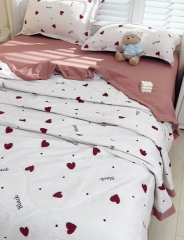 91家纺网 家纺一手货源 找家纺 圣楚家纺 2024新款清柔泡泡纱夏被 甜蜜心跳