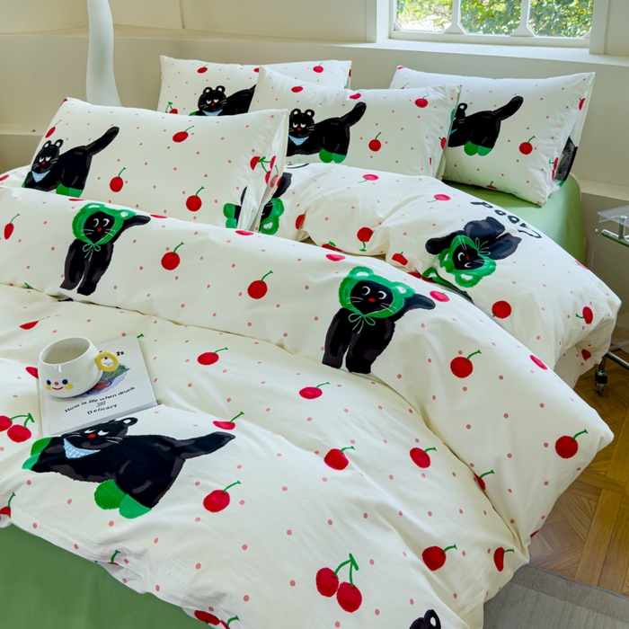 91家纺网 家纺一手货源 找家纺 感遇 2024新款全棉印花四件套 樱桃猫咪