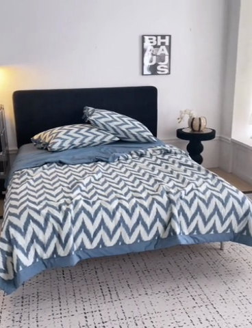 91家纺网 家纺一手货源 找家纺 安莱生活 2024新款双层纱色织提花海澜夏被及四件套系列 海澜-蓝