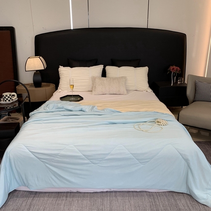 91家纺网 家纺一手货源 找家纺 （总）莱豫家纺 2024新款小冰皮夏凉被锦纶氨纶面料空调夏被