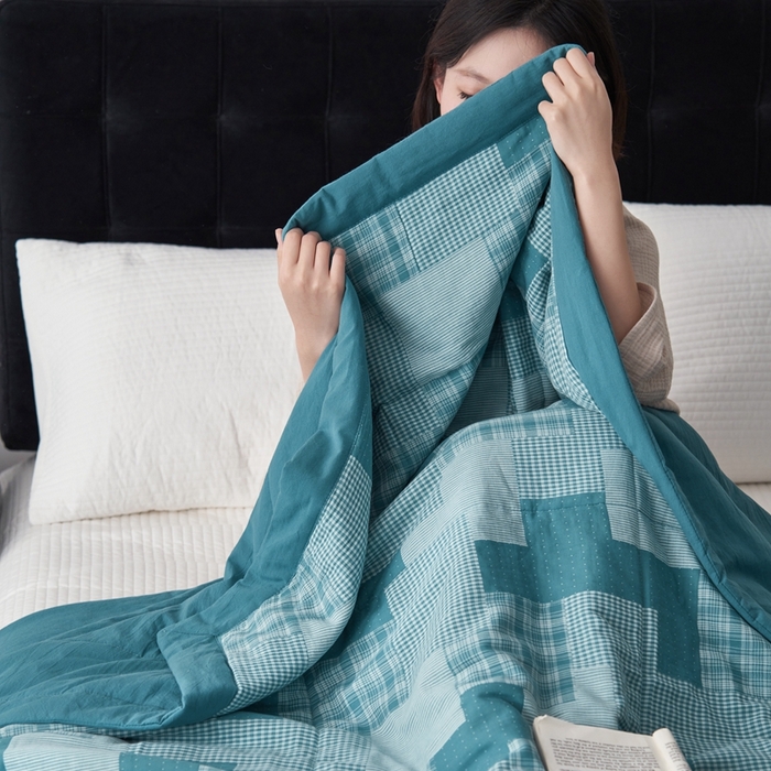 91家纺网 家纺一手货源 找家纺 安莱生活 2024新款双层纱拼布田园单夏被系列 拼布田园-乌兰