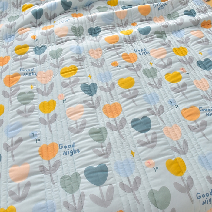 91家纺网 家纺一手货源 找家纺 圣楚家纺  2024新款透气舒爽凉感丝夏被夏凉被空调被 迎面花香