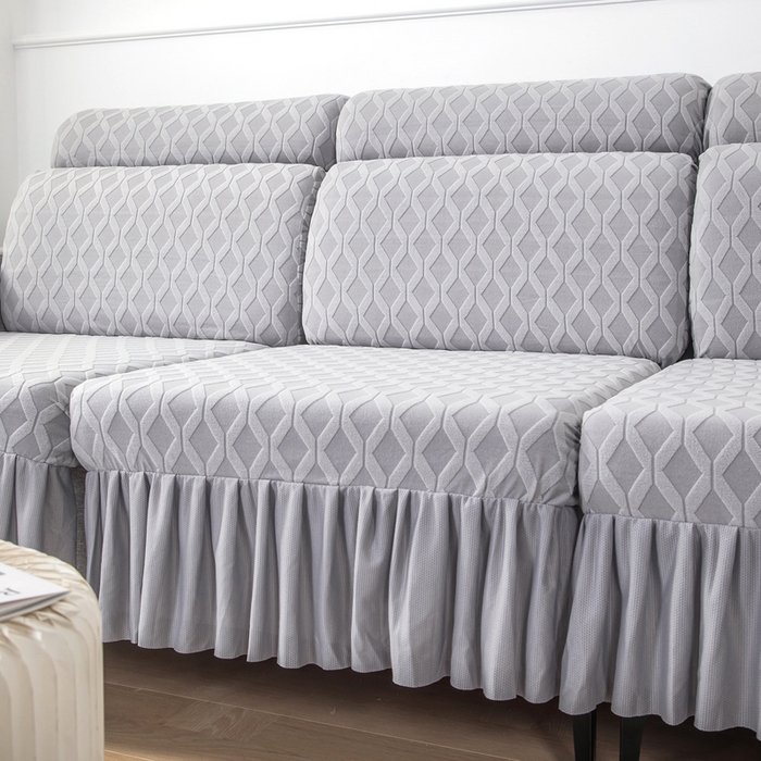 91家纺网 家纺一手货源 找家纺 千彤沙发垫 2024新款裙边款拉花绒菱形格系列沙发笠 银灰