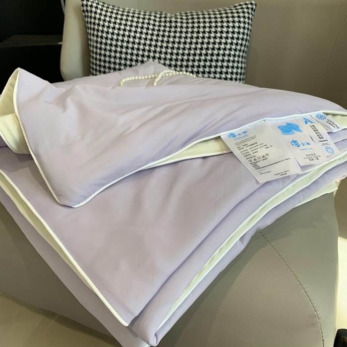 91家纺网 家纺一手货源 找家纺 莱豫家纺 2024新款小冰皮夏凉被锦纶氨纶面料空调夏被 多肉葡萄