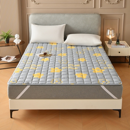 91家纺网 家纺一手货源 找家纺 索弗莱家纺 2024新款轻奢四季款全棉磨毛床褥垫 卡蜜拉