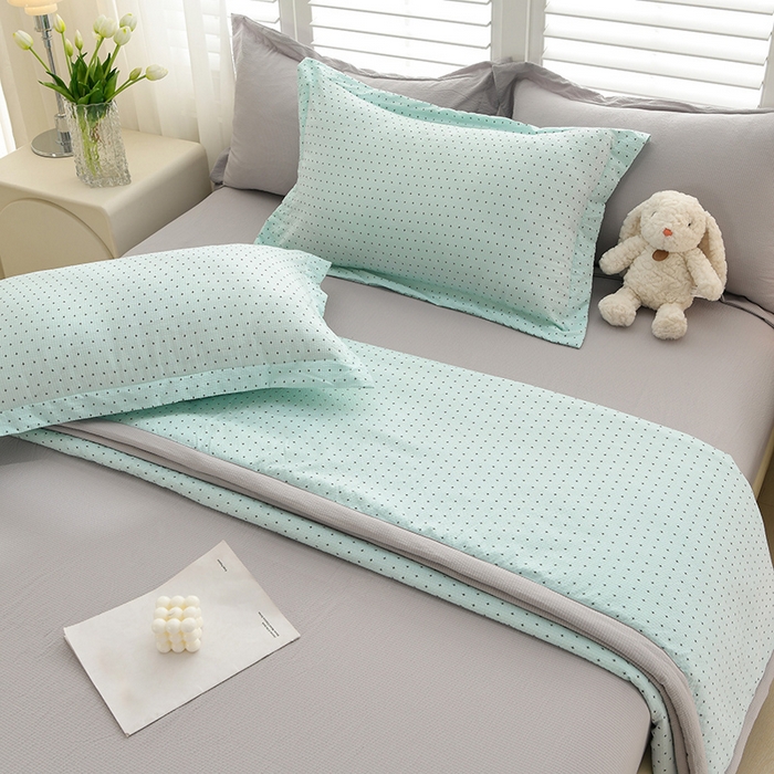 91家纺网 家纺一手货源 找家纺 圣楚家纺 2024新款清柔泡泡纱夏被 静谧夜曲