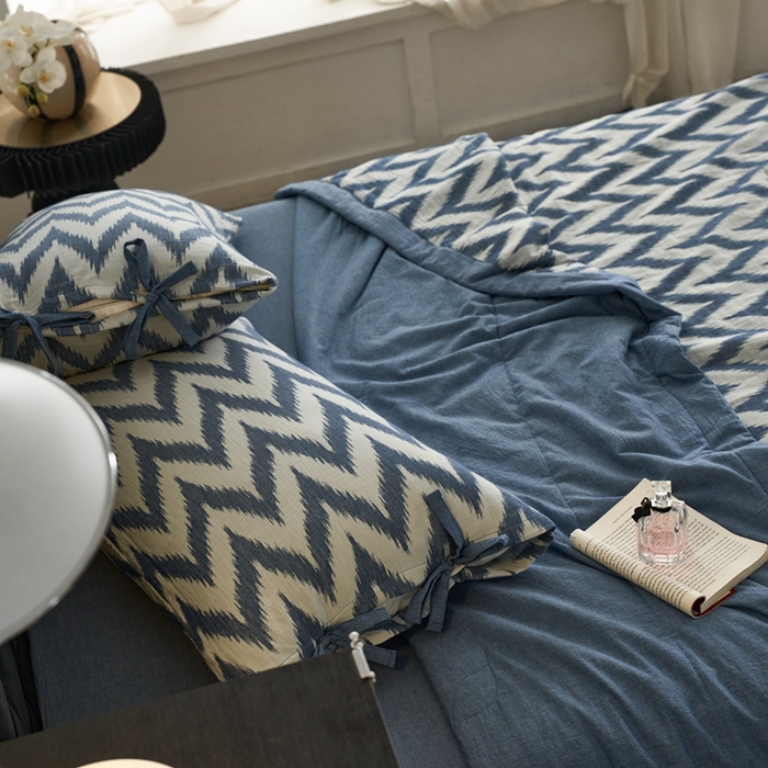 91家纺网 家纺一手货源 找家纺 安莱生活 2024新款双层纱色织提花海澜夏被及四件套系列 海澜-蓝