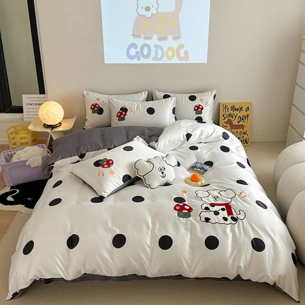 91家纺网 家纺一手货源 找家纺 优悦2024新款冰丝卡通贴布绣四件套 围巾狗-白