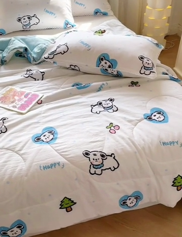 91家纺网 家纺一手货源 找家纺 慕尚家纺2025新款双层纱水洗夏被子被芯 淘气狗