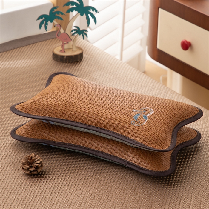 91家纺网 家纺一手货源 找家纺 织布人 2024新款荞麦枕夏季冰藤婴儿枕小孩儿童枕头学生幼儿园午睡枕 凉藤儿童枕-海马 【高粱壳填充】20*35cm//只