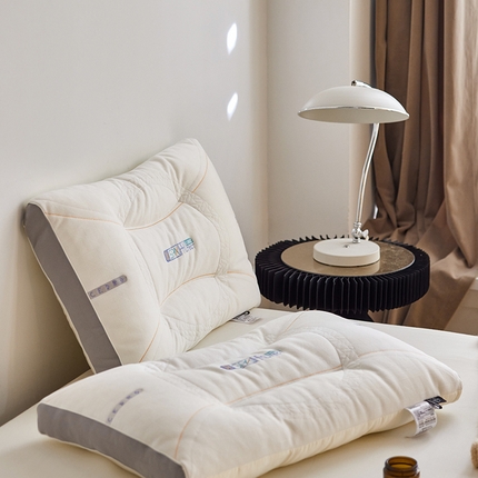 91家纺网 家纺一手货源 找家纺 （总）她喜爱枕芯 2024新款颈SPA颈养枕