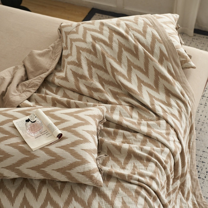 91家纺网 家纺一手货源 找家纺 安莱生活 2024新款双层纱色织提花海澜夏被及四件套系列 海澜-米