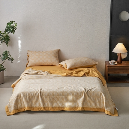 91家纺网 家纺一手货源 找家纺 （总）安莱生活 2024新款双层纱色织提花四叶草夏被及夏被四件套系列