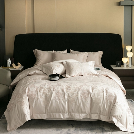 91家纺网 家纺一手货源 找家纺  【A类母婴级】100支长绒棉四件套全棉纯棉轻奢风床单床笠款重工刺绣秋冬季新品床上用品 克里斯 玉珠杏