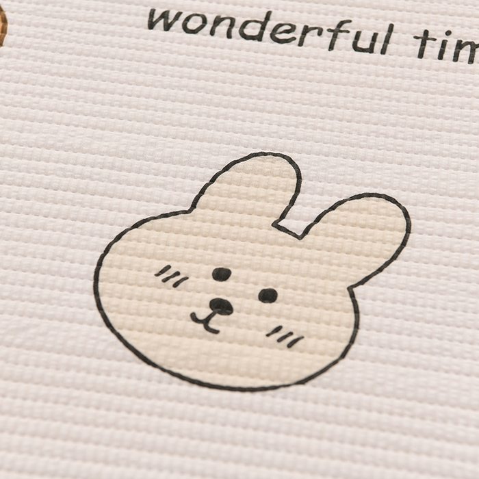 91家纺网 家纺一手货源 找家纺 圣楚家纺 2024新款A类泡泡棉夹棉床盖快乐每天