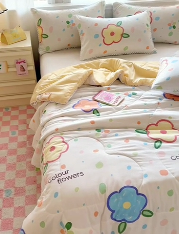 91家纺网 家纺一手货源 找家纺 慕尚家纺2025新款双层纱水洗夏被子被芯 绿野小花