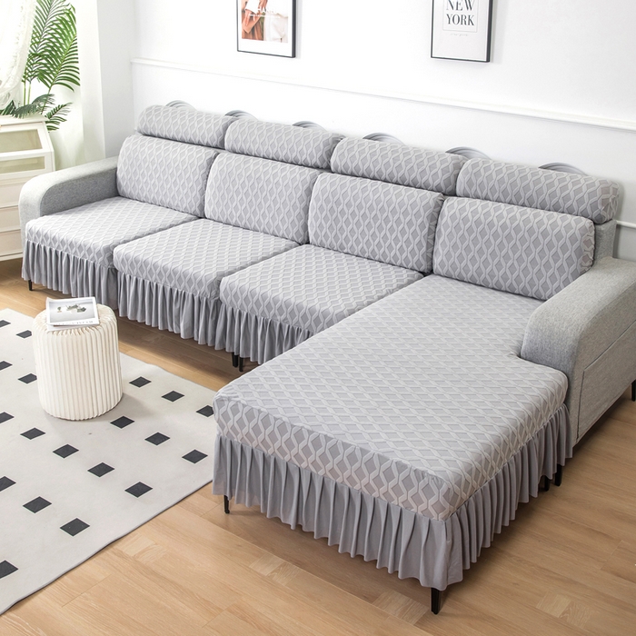 91家纺网 家纺一手货源 找家纺 千彤沙发垫 2024新款裙边款拉花绒菱形格系列沙发笠 银灰