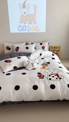 91家纺网 家纺一手货源 找家纺 优悦2024新款冰丝卡通贴布绣四件套 围巾狗-白