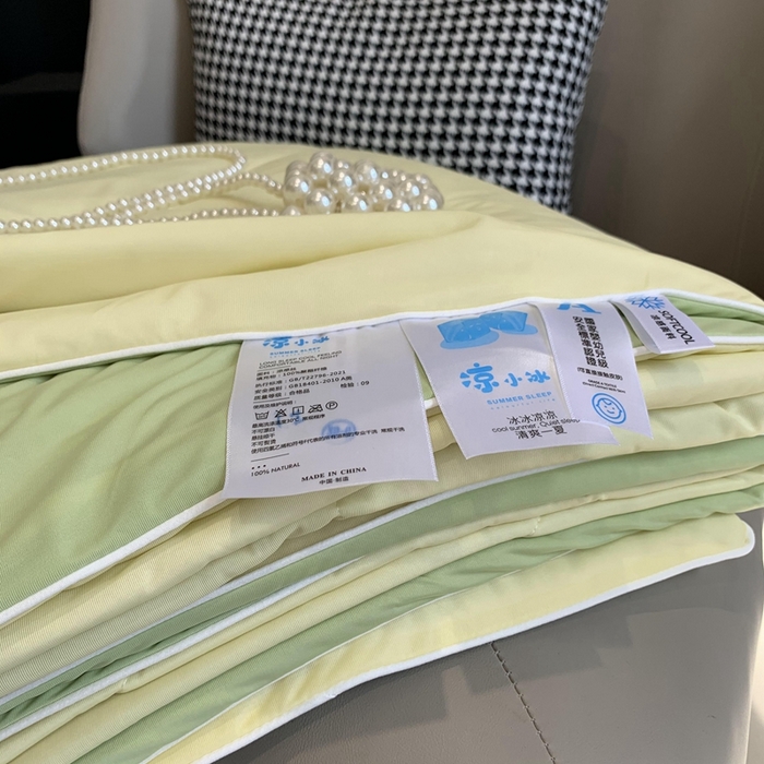 91家纺网 家纺一手货源 找家纺 莱豫家纺 2024新款小冰皮夏凉被锦纶氨纶面料空调夏被 百香果