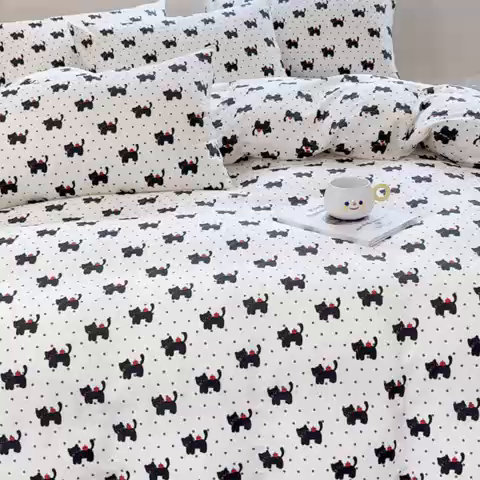 91家纺网 家纺一手货源 找家纺 感遇 2024新款全棉印花四件套 苹果猫