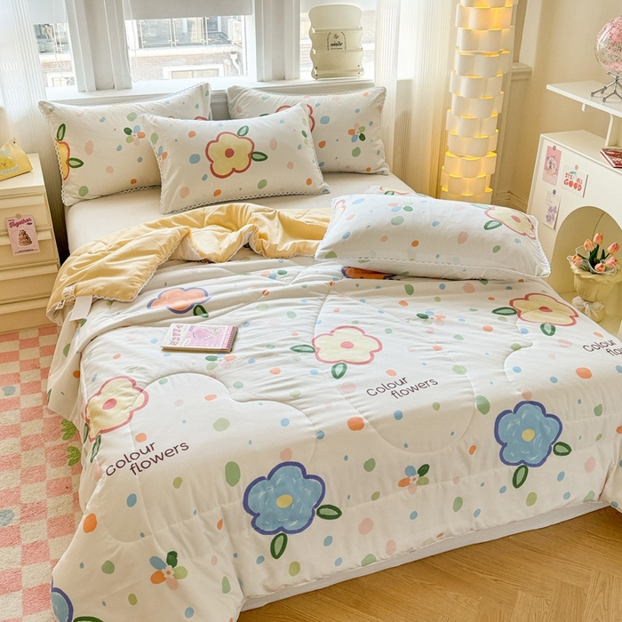 91家纺网 家纺一手货源 找家纺 慕尚家纺2025新款双层纱水洗夏被子被芯 绿野小花