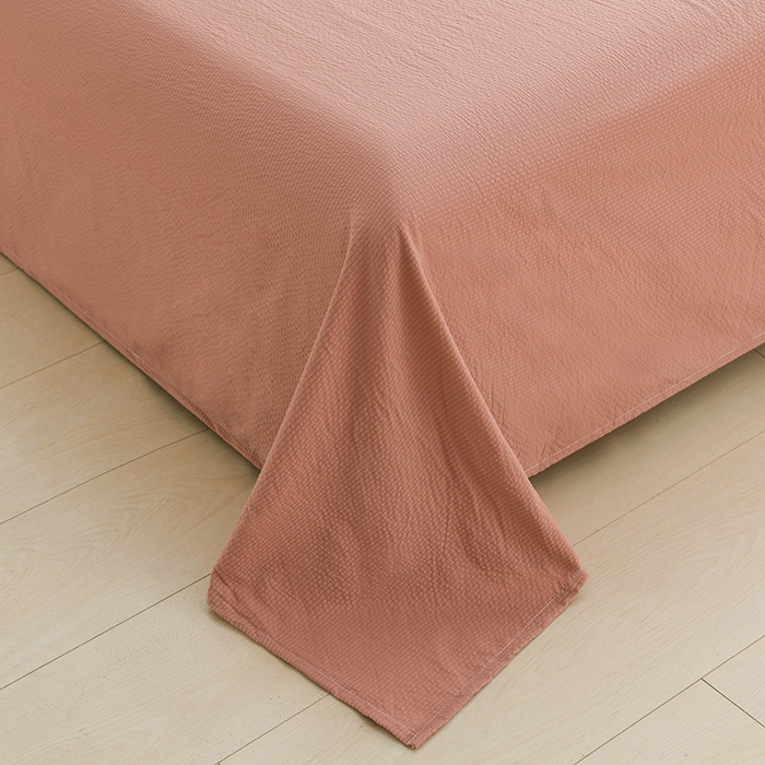 91家纺网 家纺一手货源 找家纺 圣楚家纺 2024新款清柔泡泡纱夏被 甜蜜心跳