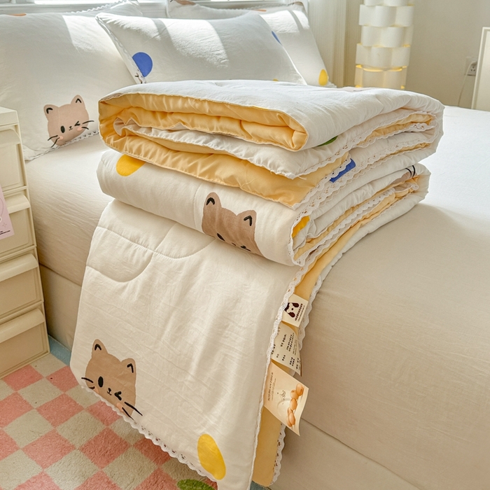 91家纺网 家纺一手货源 找家纺 慕尚家纺2025新款双层纱水洗夏被子被芯 波点猫