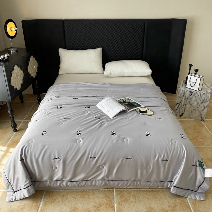 91家纺网 家纺一手货源 找家纺 被靠被 2024新款熊猫刺绣凉感莱赛尔夏被被子被芯 雅灰