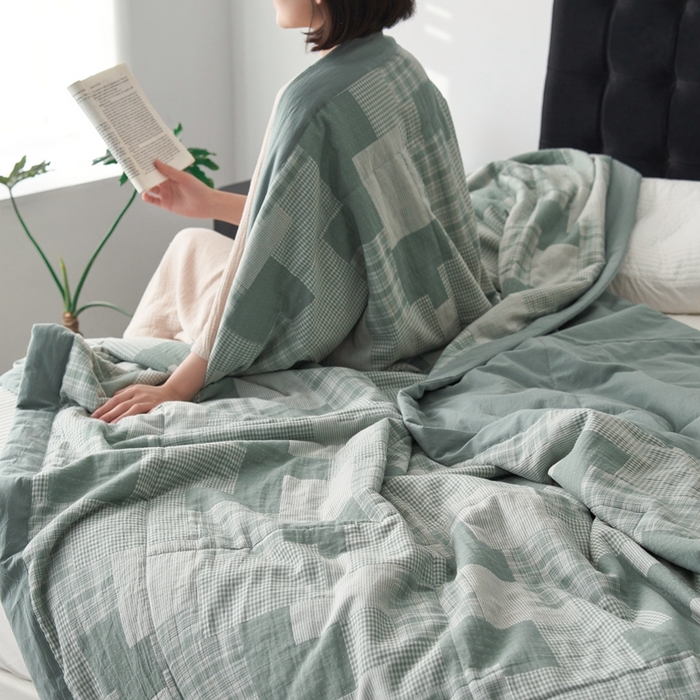 91家纺网 家纺一手货源 找家纺 安莱生活 2024新款双层纱拼布田园单夏被系列 拼布田园-灰绿