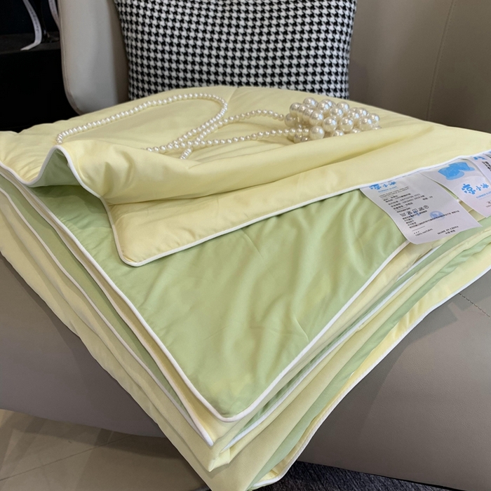 91家纺网 家纺一手货源 找家纺 莱豫家纺 2024新款小冰皮夏凉被锦纶氨纶面料空调夏被 百香果