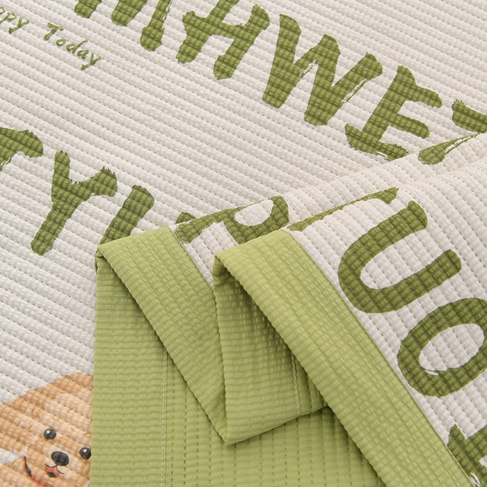 91家纺网 家纺一手货源 找家纺 圣楚家纺 2024新款A类泡泡棉夹棉床盖真情陪伴