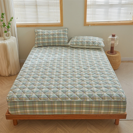 91家纺网 家纺一手货源 找家纺 居眠 2024新款全棉色织水洗棉格子夹棉床笠 夹棉款-简兮-绿