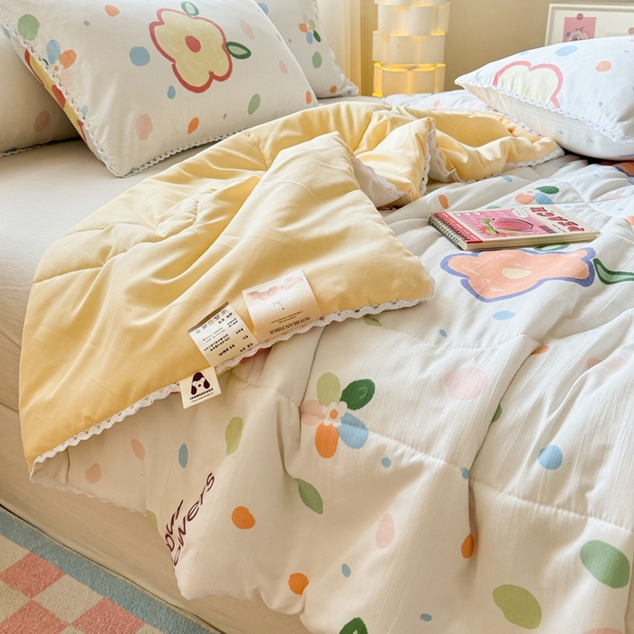 91家纺网 家纺一手货源 找家纺 慕尚家纺2025新款双层纱水洗夏被子被芯 绿野小花