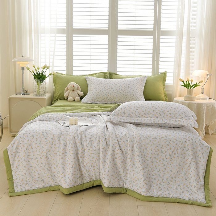 91家纺网 家纺一手货源 找家纺 圣楚家纺 2024新款清柔泡泡纱夏被 七里香