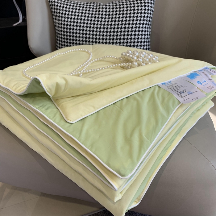 91家纺网 家纺一手货源 找家纺 莱豫家纺 2024新款小冰皮夏凉被锦纶氨纶面料空调夏被 百香果