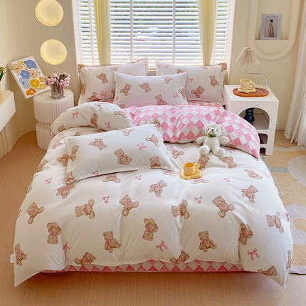 91家纺网 家纺一手货源 找家纺 金丝兔2025新款植物羊绒加厚磨毛印花四件套直播热款全年供货量大可送 抱抱熊