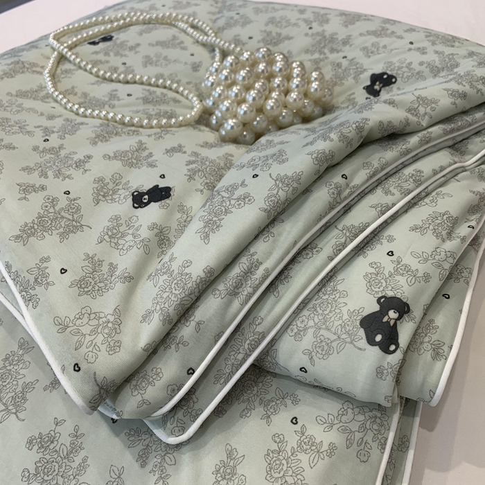 91家纺网 家纺一手货源 找家纺 奈萝家纺 2024新款A类凉感丝小凉皮夏被可机洗夏被新品空调被 小熊乖乖