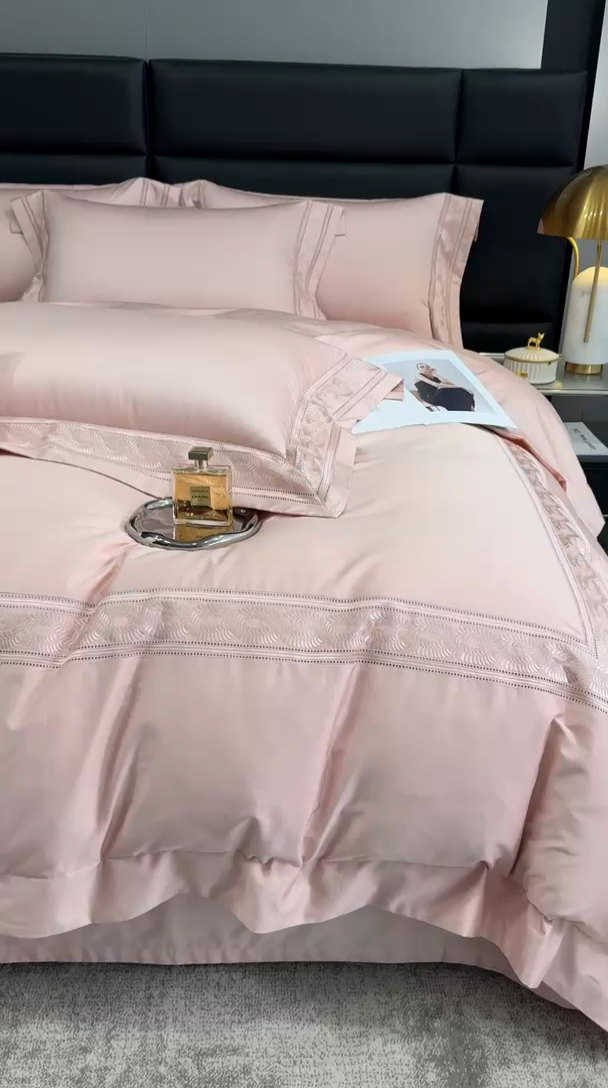 91家纺网 家纺一手货源 找家纺 榻尚家居 2024新款阿瓦提贡缎长绒棉四件套-伊芙琳 伊芙琳 珠玉