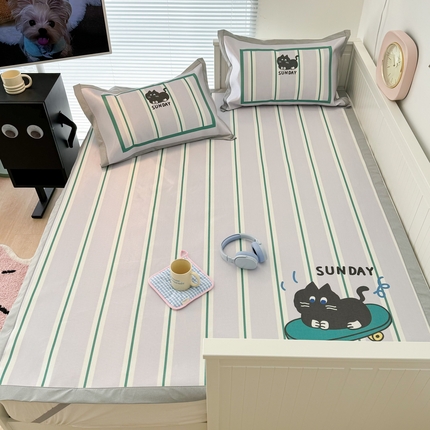 91家纺网 家纺一手货源 找家纺 昔可家纺 2024新款A类900D大版冰丝席 滑板猫咪