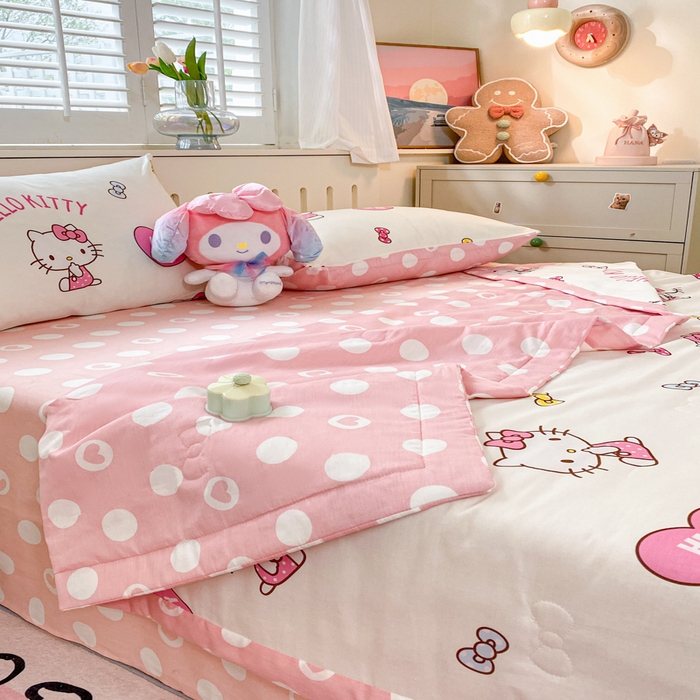 91家纺网 家纺一手货源 找家纺 博雅 2024新款全棉三丽鸥夏被（要买家秀联系客服） 蝴蝶结KT