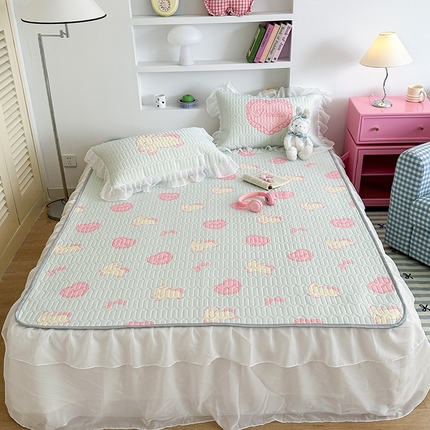 91家纺网 家纺一手货源 找家纺 昔可 新款床裙款乳胶凉席双层雪纺纱乳胶凉席三件套 萝莉爱心兔